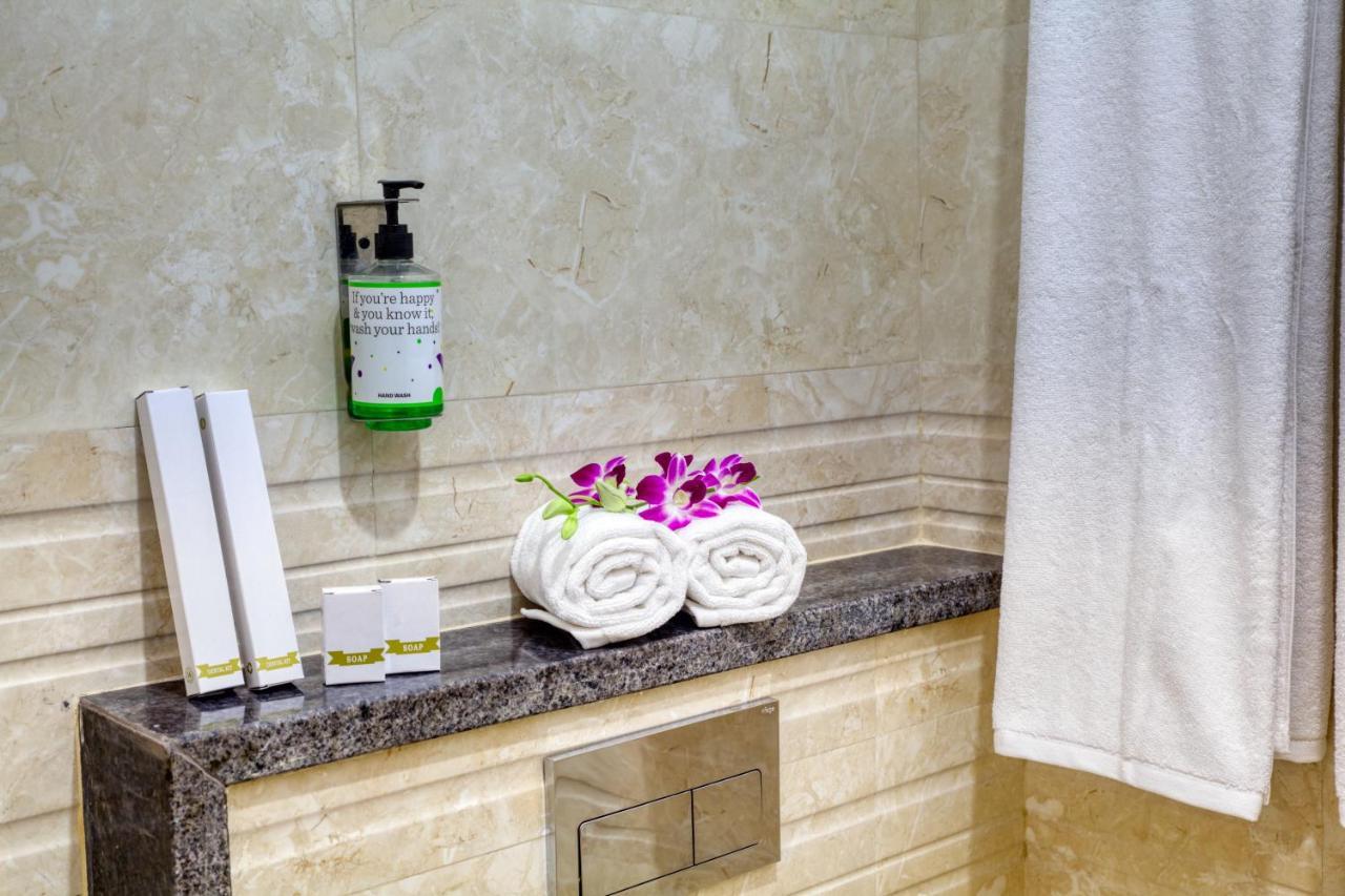 Sm Royal Stay Hotel - Near Bangalore International Airport Devanahalli Zewnętrze zdjęcie